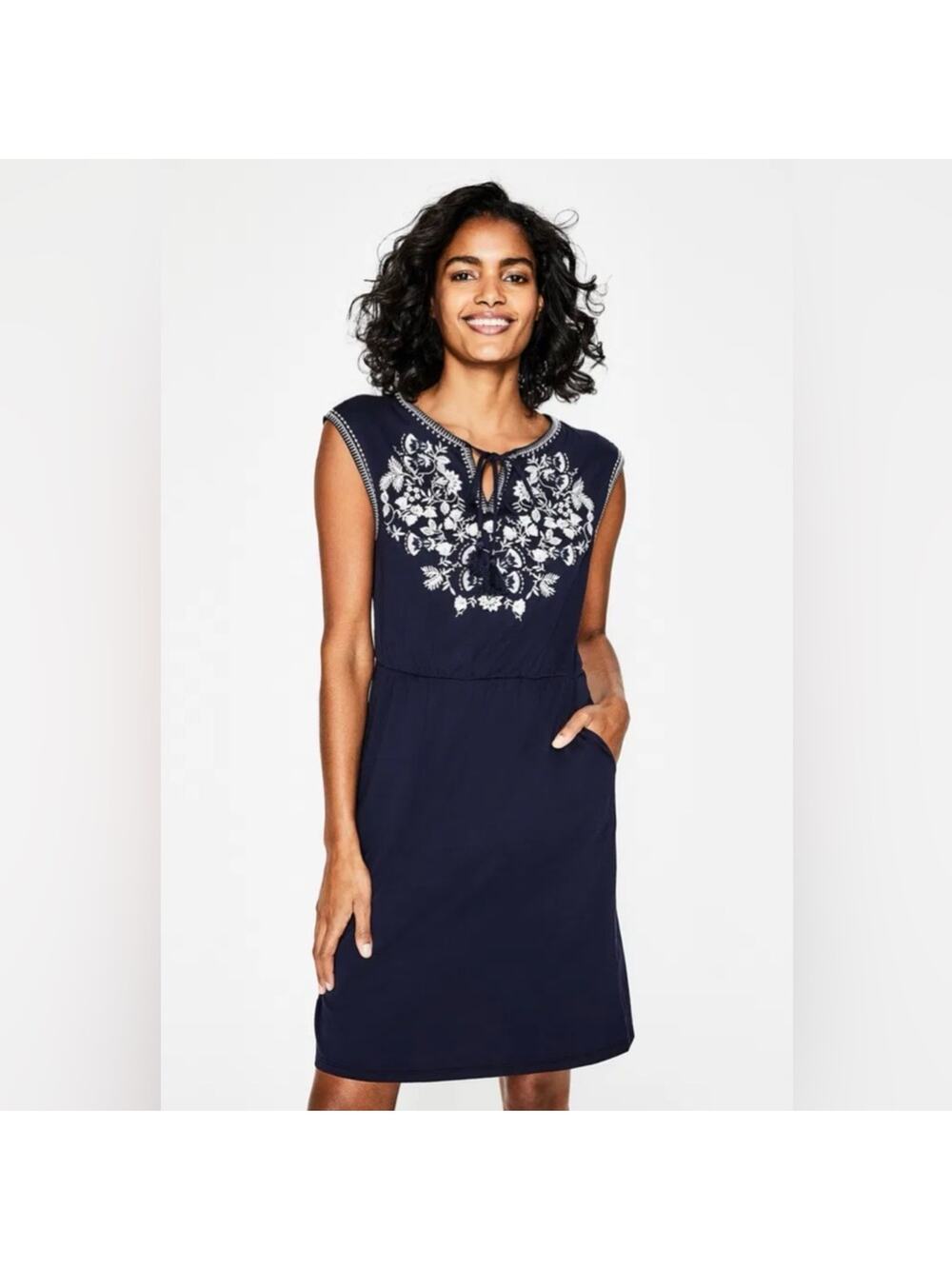 Boden Catriona Embroidered Navy Tassel Tie Dress Pockets Size 4L